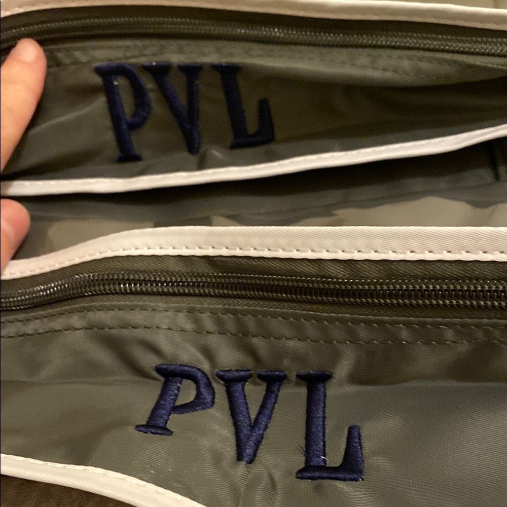 Paravel Ravel Green Toiletry Bag Set Durable And Stylish Monogram Ksg & Pvl. New — image 4 of 5